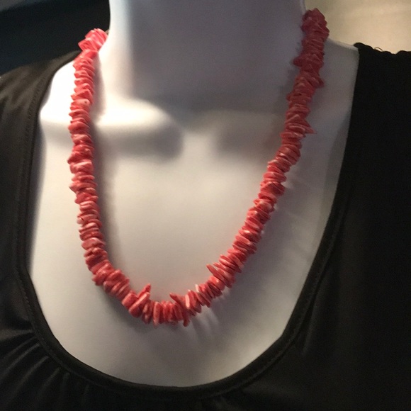 Puka Shell Necklace Set - Picture 2 of 6